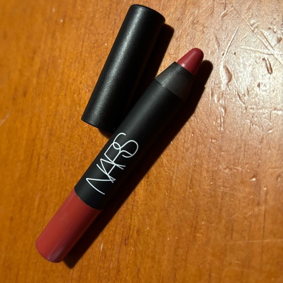 NARS Velvet Matte Lip Pencil Dolce Vita - Picture 8 of 16
